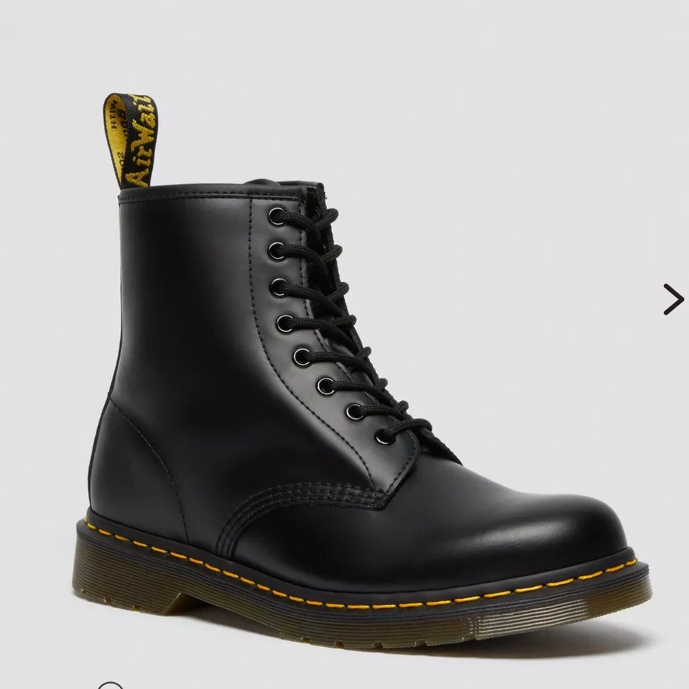 Dr Martens 1460 Smooth Leather Lace Up Boots